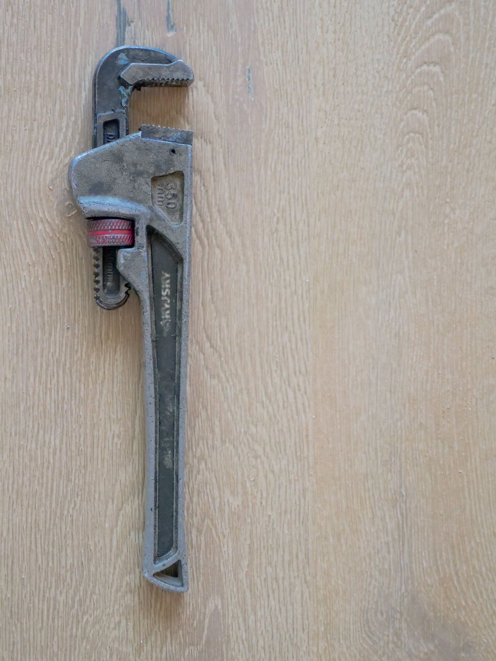 Licensed plumbing professionals who handle repiping and sewer projects for homeowners